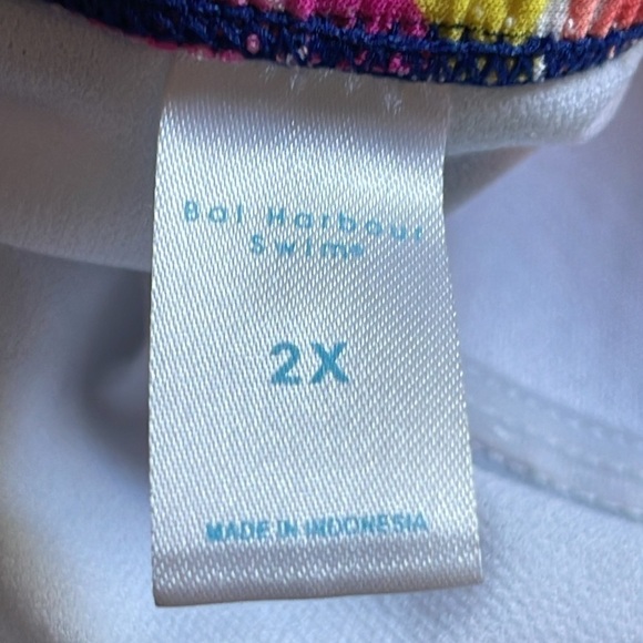 Bal Harbour Floral Halter Tankini Swim Top - Picture 4 of 5